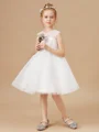 A-line kjole Scoop Knelengde Tyll Junior Brudepikekjoleres Med Belte/Sash