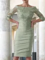 Sheath Scoop Knelengde Satin Brudens Mor Kjolees Med Applikasjoner Blonder