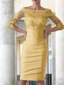 Sheath Scoop Knelengde Satin Brudens Mor Kjolees Med Applikasjoner Blonder