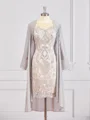 Sheath Båthals Kort/Mini Chiffong Brudens Mor Kjolees med Applikasjoner Blonder