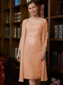 Sheath Scoop Knelengde Chiffong Brudens Mor Kjole med Blonder