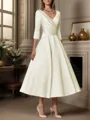 A-line kjole V-hals Trekvart ermer Plissert Te-Lengde Satin Brudens Mor Kjole