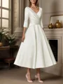 A-line kjole V-hals Trekvart ermer Plissert Te-Lengde Satin Brudens Mor Kjole