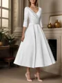 A-line kjole V-hals Trekvart ermer Plissert Te-Lengde Satin Brudens Mor Kjole