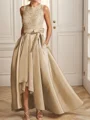 A-line kjole Scoop Ermeløs Asymmetrisk Satin Brudens Mor Kjole