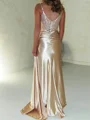 Sheath Stropper Paljett Sweep/Børste train Silkeeaktig Sateng Korsett Ballkjole