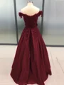 Ballkjole/Prinsesse Bare Skuldre Gulvlengde Satin Ballkjole med Applikasjoner Blonder