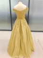 Ballkjole/Prinsesse Bare Skuldre Gulvlengde Satin Ballkjole med Applikasjoner Blonder