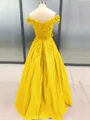 Ballkjole/Prinsesse Bare Skuldre Gulvlengde Satin Ballkjole med Applikasjoner Blonder