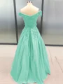 Ballkjole/Prinsesse Bare Skuldre Gulvlengde Satin Ballkjole med Applikasjoner Blonder