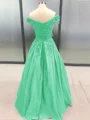 Ballkjole/Prinsesse Bare Skuldre Gulvlengde Satin Ballkjole med Applikasjoner Blonder