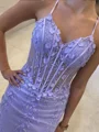 Sheath V-hals Sweep/Børste train Tyll Ballkjole med Volanger