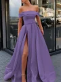 A-line kjole Bare Skuldre Sweep/Børste train Satin Ballkjole med Benspalte