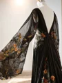 A-line kjole V-hals Kapell Slep Chiffong Lange ermer V Back Brudekjoler