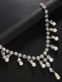 Exquisite Legering med Etterligning Perle Halskjede