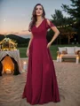 A-line kjole Chiffong Ruched V-Neck Kortermer Gulvlengde Brudepikekjoler