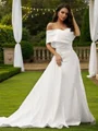 Sheath Satin Ruched Bare Skuldre Ermeløs Kapell Slep Brudekjoler