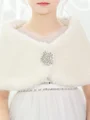 Delikate Falske Pelsomslag Med Rhinestones