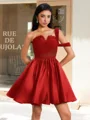 Ballkjole/Prinsesse En skuldret Plissert Kort/Mini Satin Korsett Kjole
