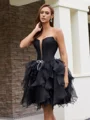 Ballkjole/Prinsesse Rett Brusende Volanger Kort/Mini Organza Korsett Kjole