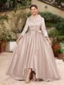 A-line kjole kjole Satin Ruched V-hals Lange ermer Asymmetrisk Brudens Mor Kjole