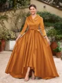 A-line kjole kjole Satin Ruched V-hals Lange ermer Asymmetrisk Brudens Mor Kjole