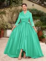 A-line kjole kjole Satin Ruched V-hals Lange ermer Asymmetrisk Brudens Mor Kjole