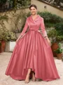 A-line kjole kjole Satin Ruched V-hals Lange ermer Asymmetrisk Brudens Mor Kjole