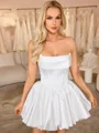 Ballkjole/Prinsesse Rett Plissert Kort/Mini Satin Korsett Brudekjoler