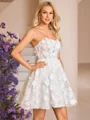 A-line kjole En skuldret Applikasjoner Blonder Kort/Mini Blonder Korsett Brudekjoler