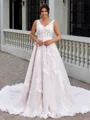 A-line kjole V-hals Applikasjoner Blonder Katedral Slep Tyll Plus Size Brudekjoler