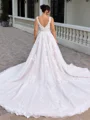 A-line kjole V-hals Applikasjoner Blonder Katedral Slep Tyll Plus Size Brudekjoler