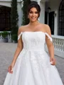 A-line kjole Bare Skuldre Applikasjoner Blonder Bane-tog Tyll Korsett Plus Size Brudekjoler